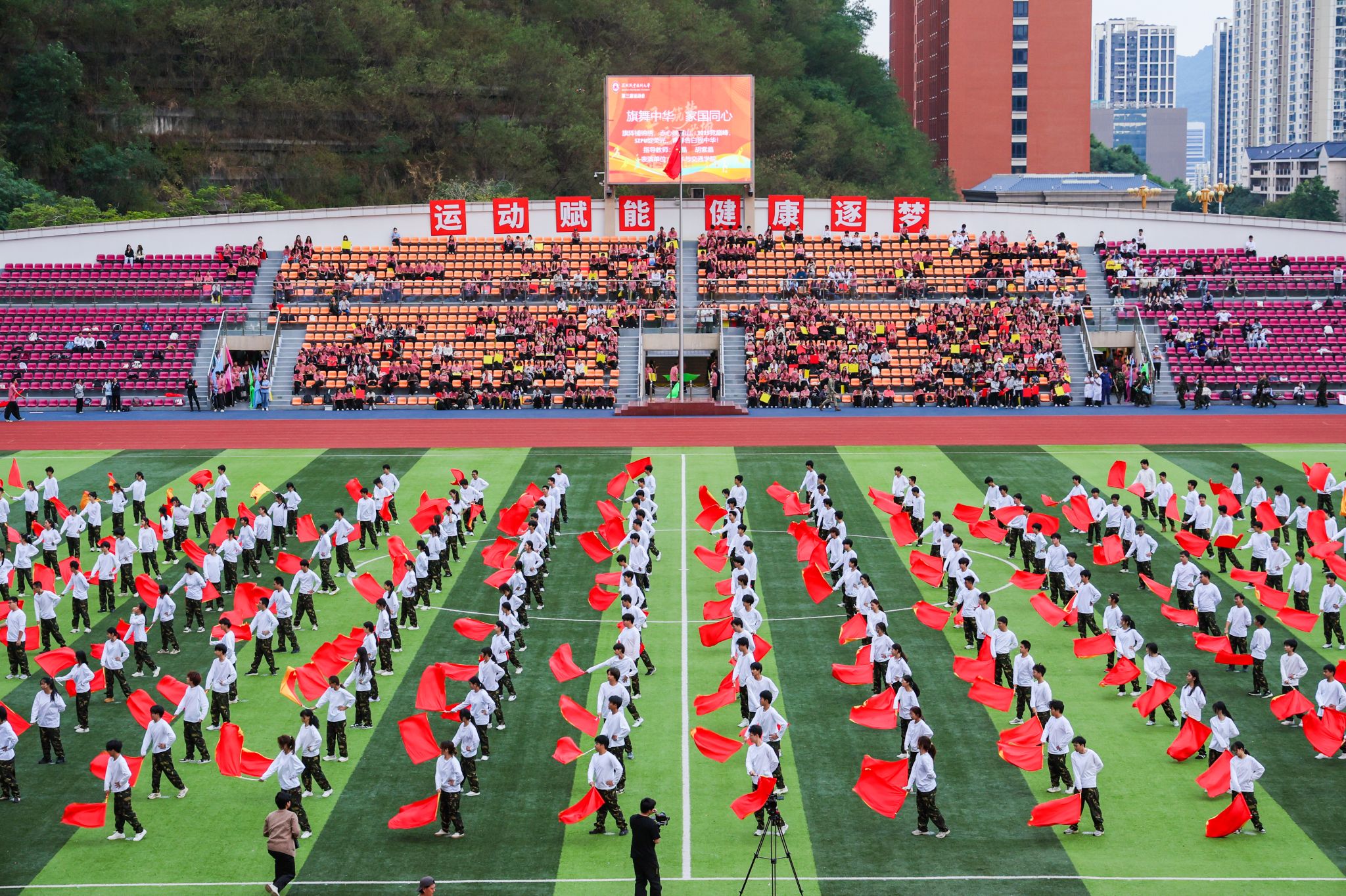 1D01B5E783B00D46F3CBE6F3258_1ACE7414_AE7B6