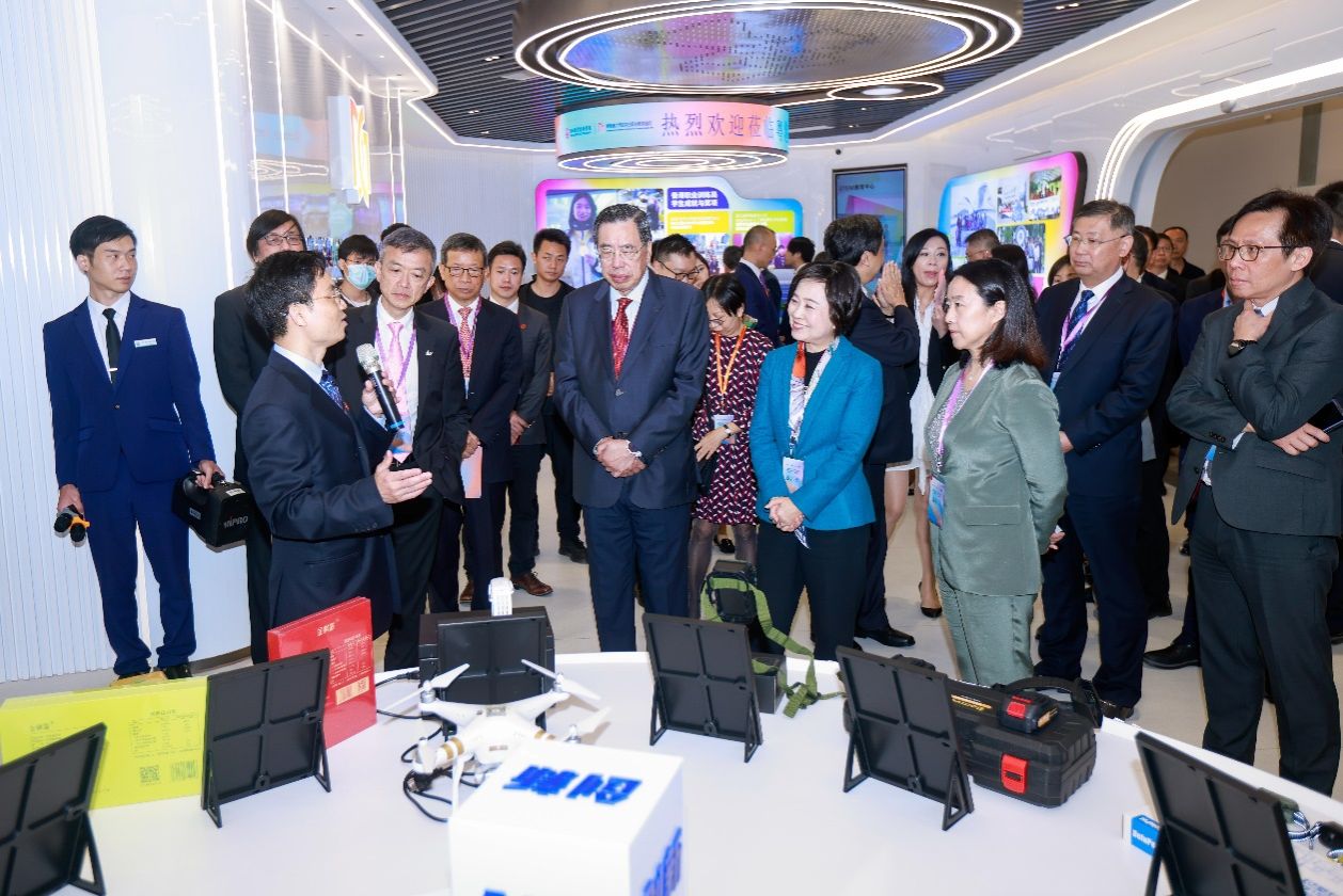 4562A4209D04986A764A1EC73CA_A2C0B3C9_2CA95