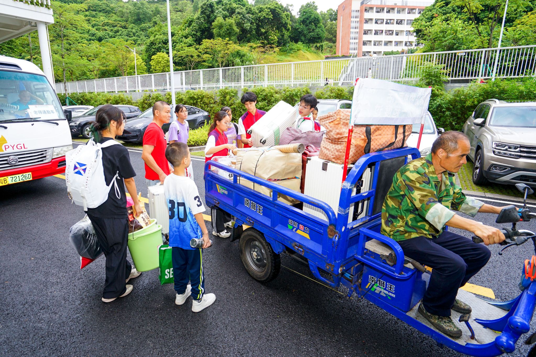 802FDB1FDA263131BF98599B996_54C9BC7F_BCBB6