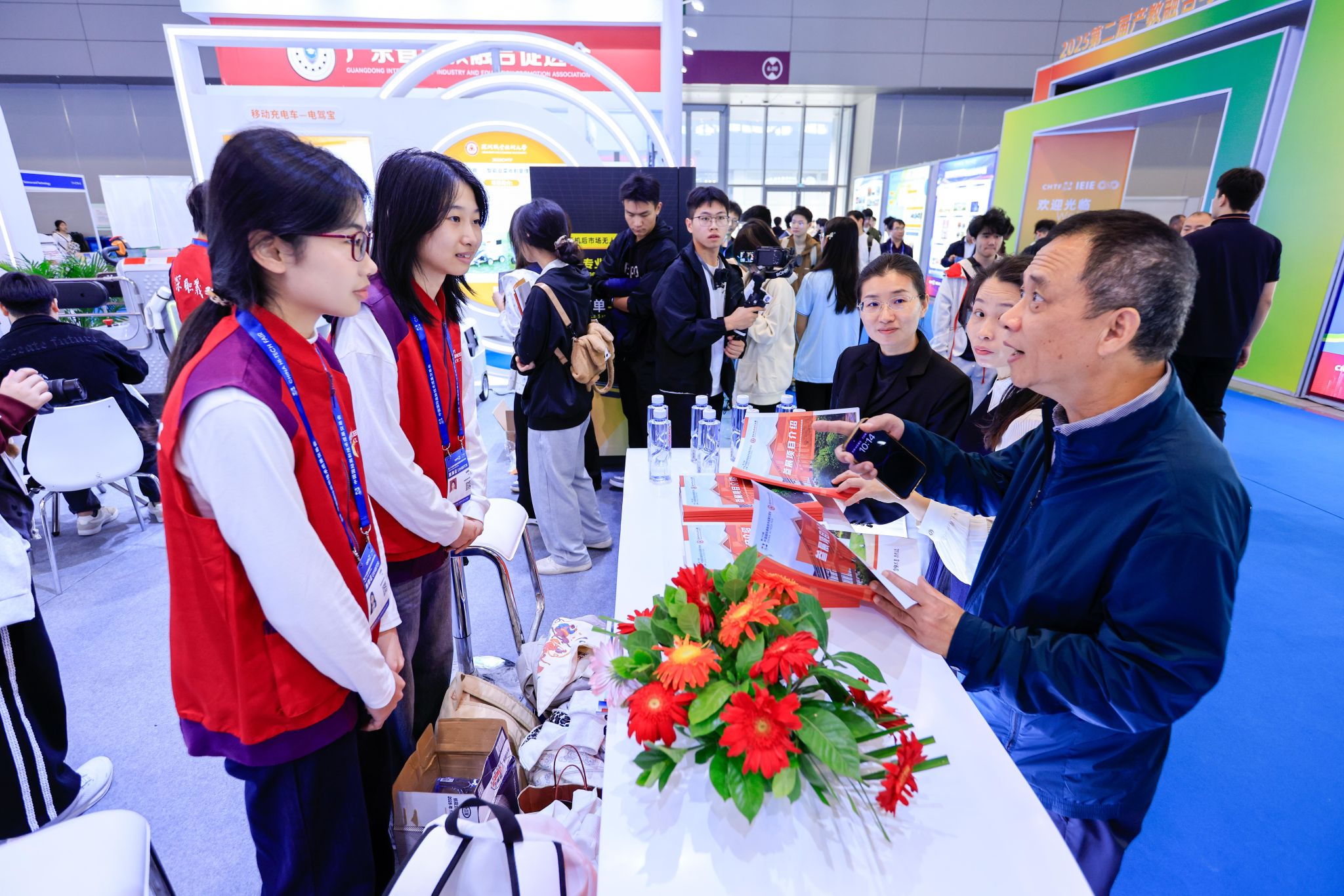 15C275A9F27294529AF27D8BE05_38DBF4EE_66793