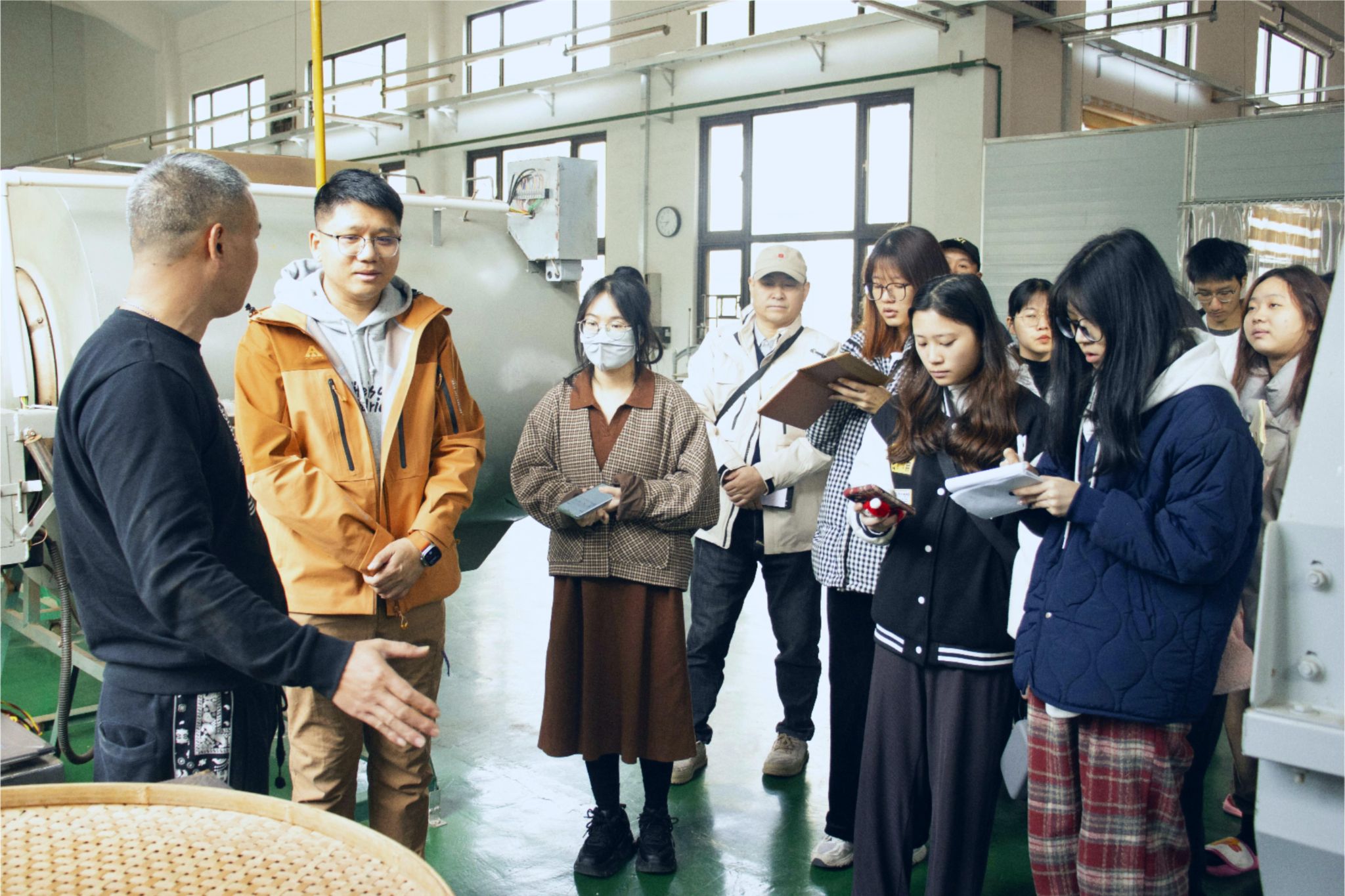 3FA886539DBFC998A20D6DDCCB4_75906AB5_5E687