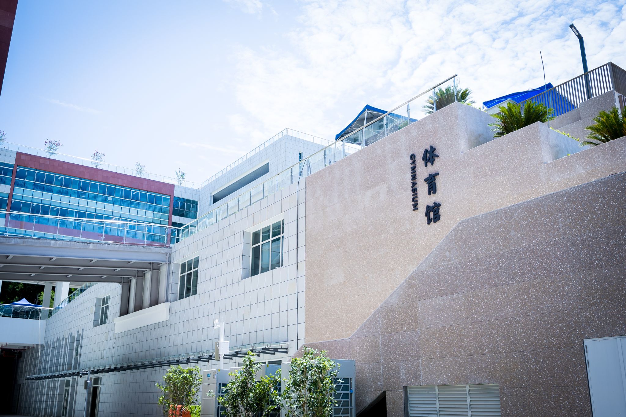 FFDAEF993AEA7D88E8CC25D9422_076667E1_7CE5F