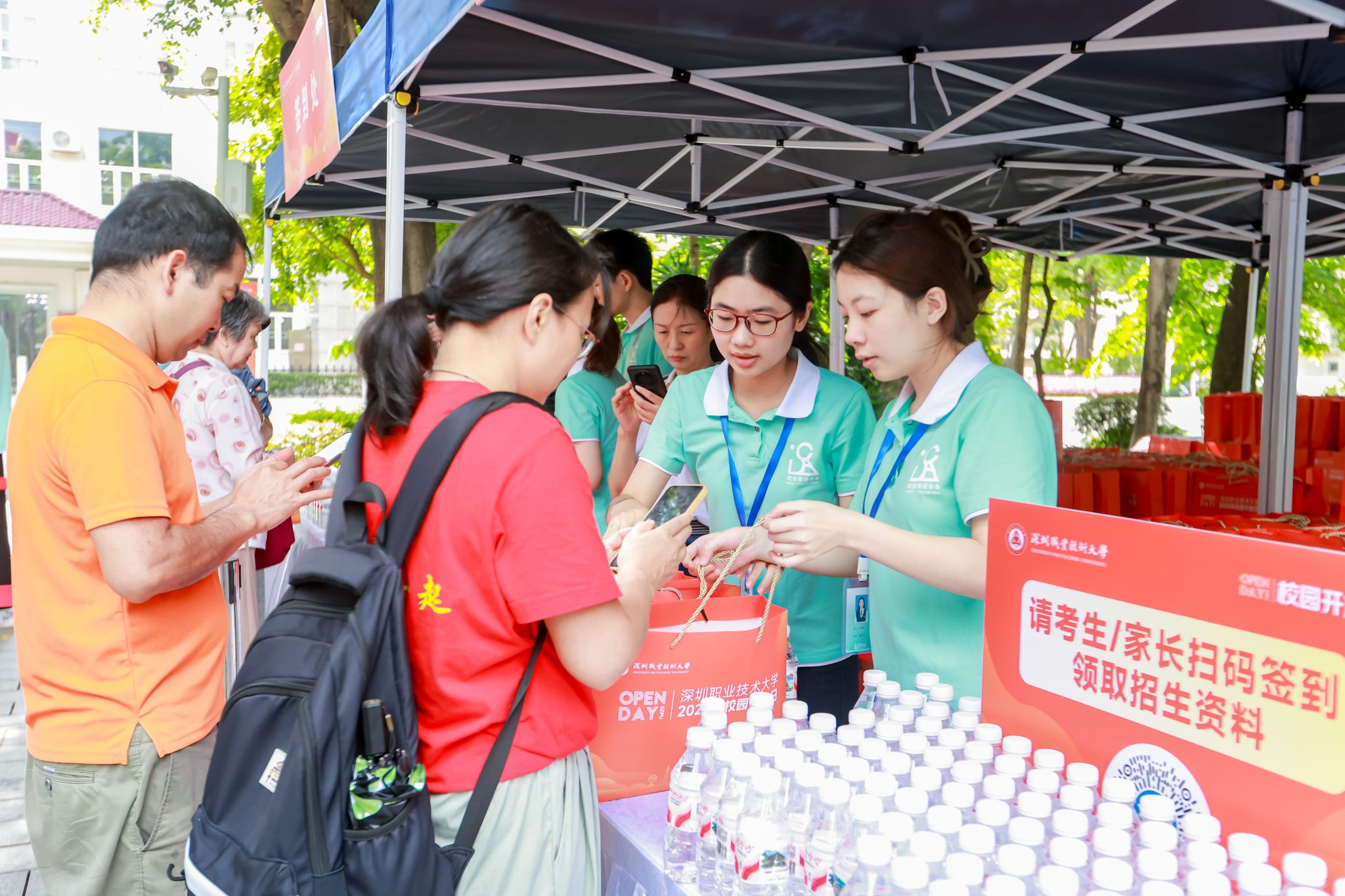 F60A837D1C1EE208C9EB3FDED93_05DF8CA5_5BBBD