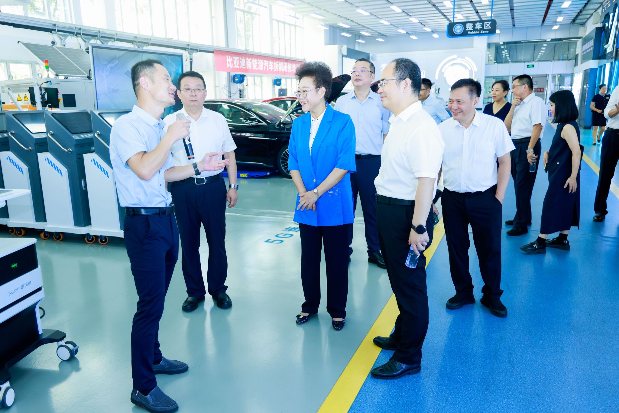 CC13E11B93DAAD56047EC3E1867_F44E2DBB_5AA75