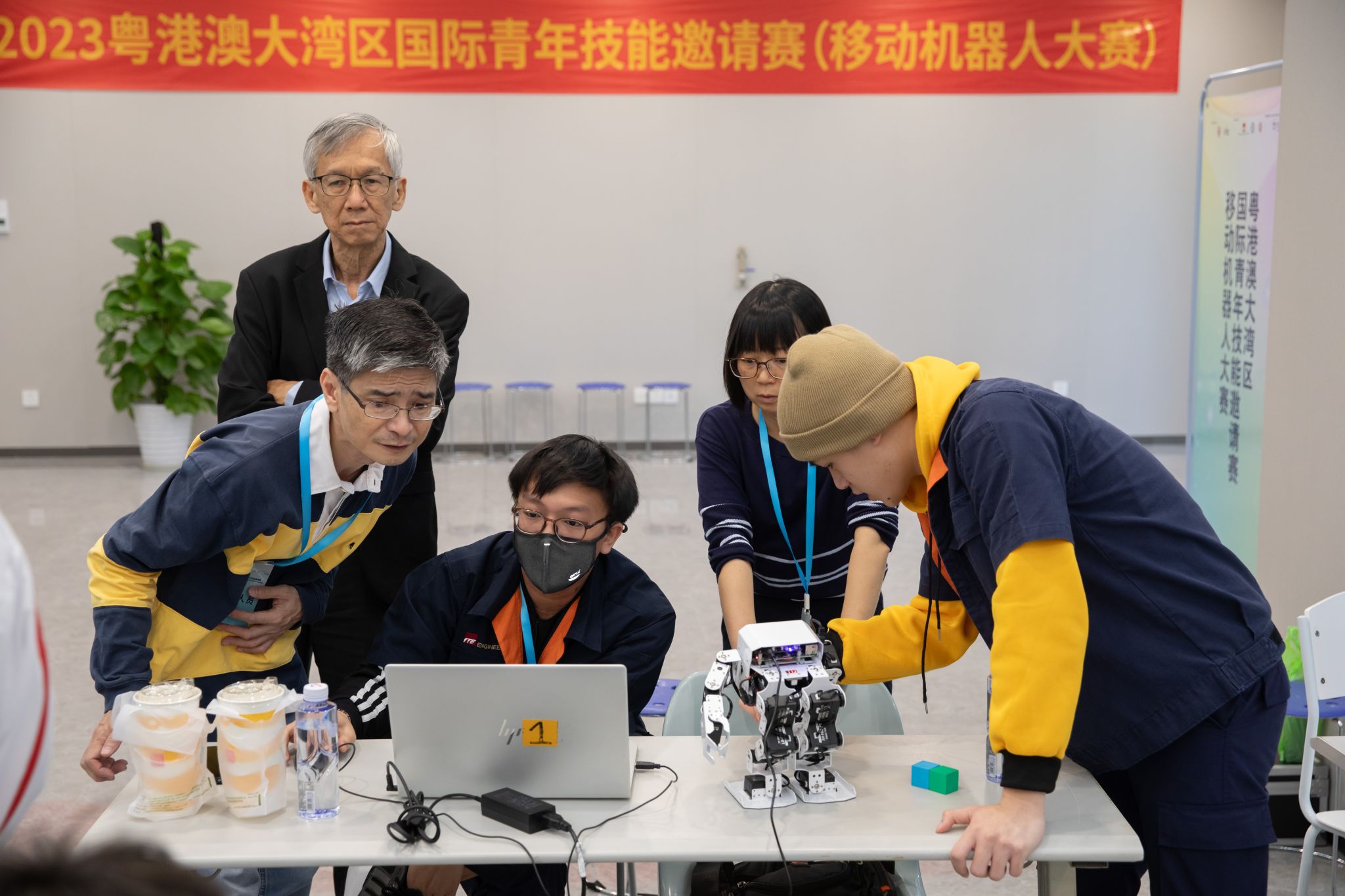 F2D46B59D1B7601F9BF926859C9_1D20791E_4046D F2D46B59D1B7601F9BF926859C9_1D20791E_4046D