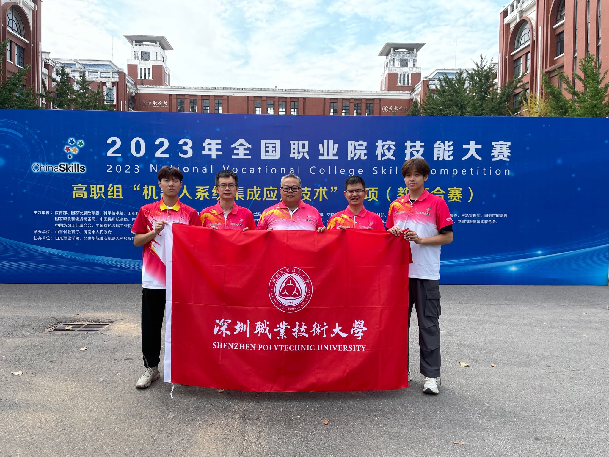 B1EDBA4FC09DB584BB2ED300302_5DC9DB9E_88E5C Â齫ºúÁË2(ÖйúÓÎ)¹Ù·½ÍøÕ¾ - IOS/°²×¿Í¨Óðæ/ÊÖ»úAPPÏÂÔØ