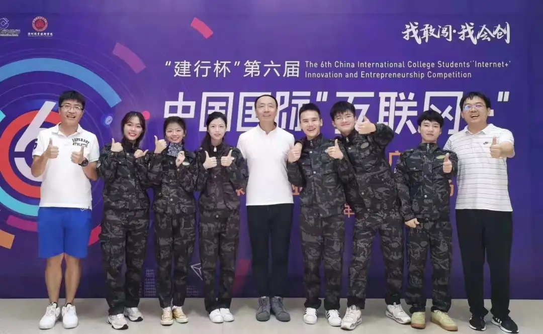 D1AAF044937EF29CBB4E50F324E_083B06B9_5DDF8