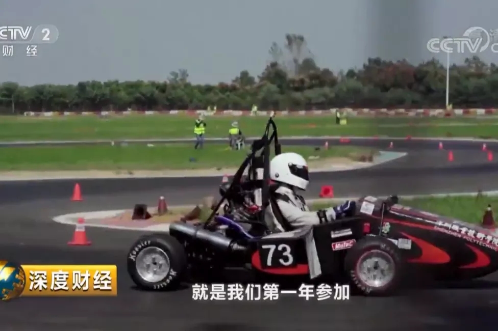 F48100DBEEC9C99941D86A1A16A_943AB263_3D49C