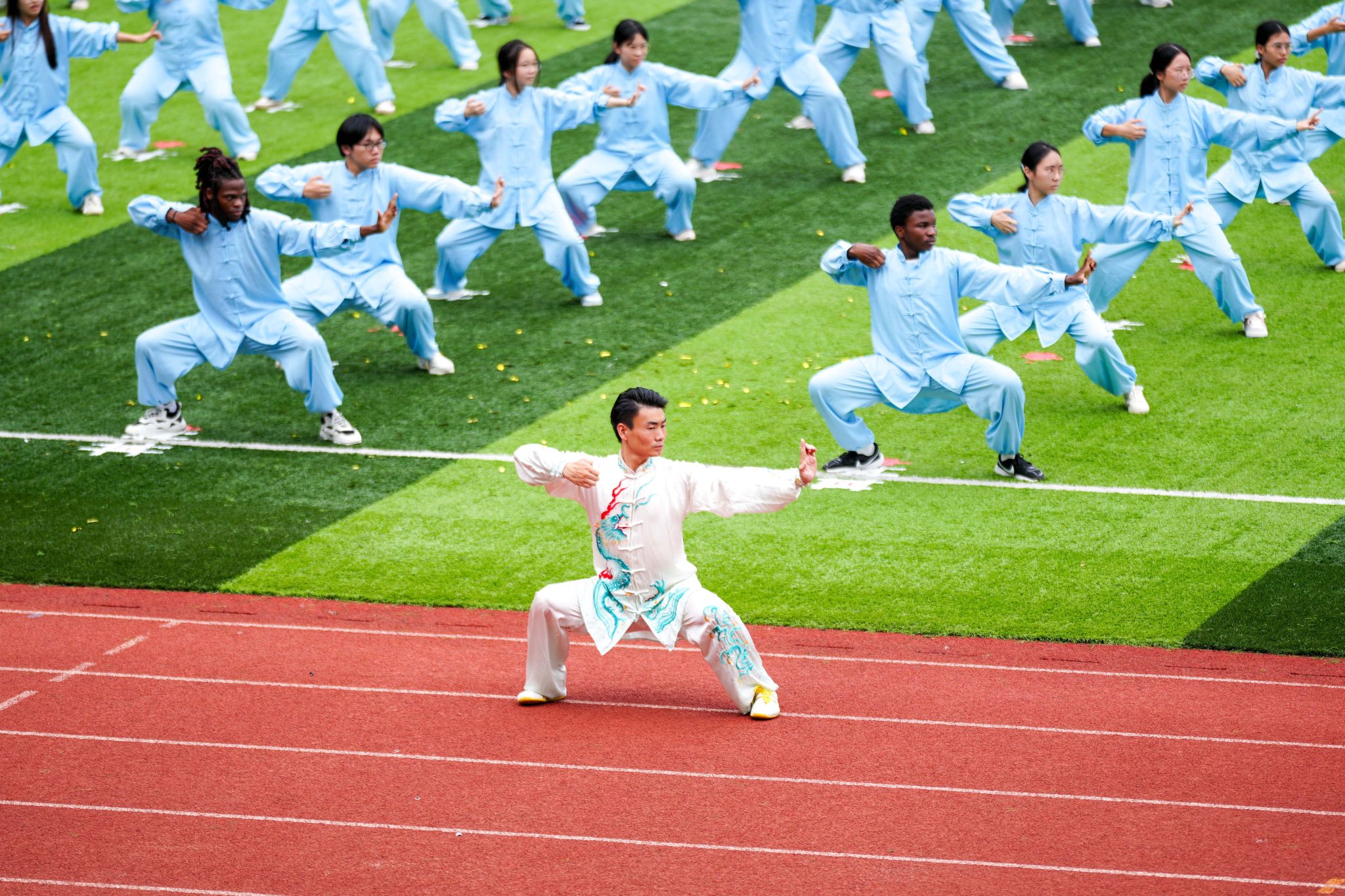 6BD50D432C358394E7D8E4B3F96_1AC74011_8A28B