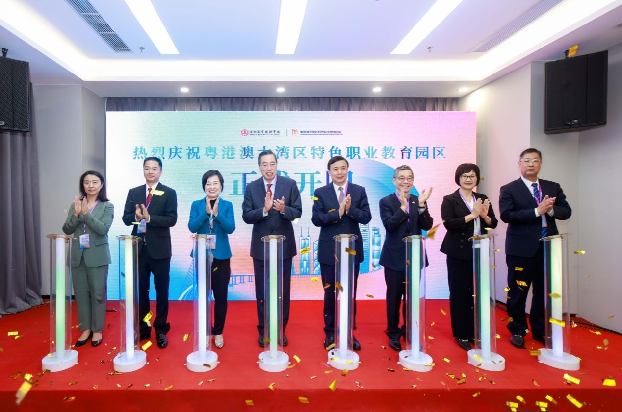 BBB9441CB6AE839B2E5DE489FFE_A9C2522C_23984