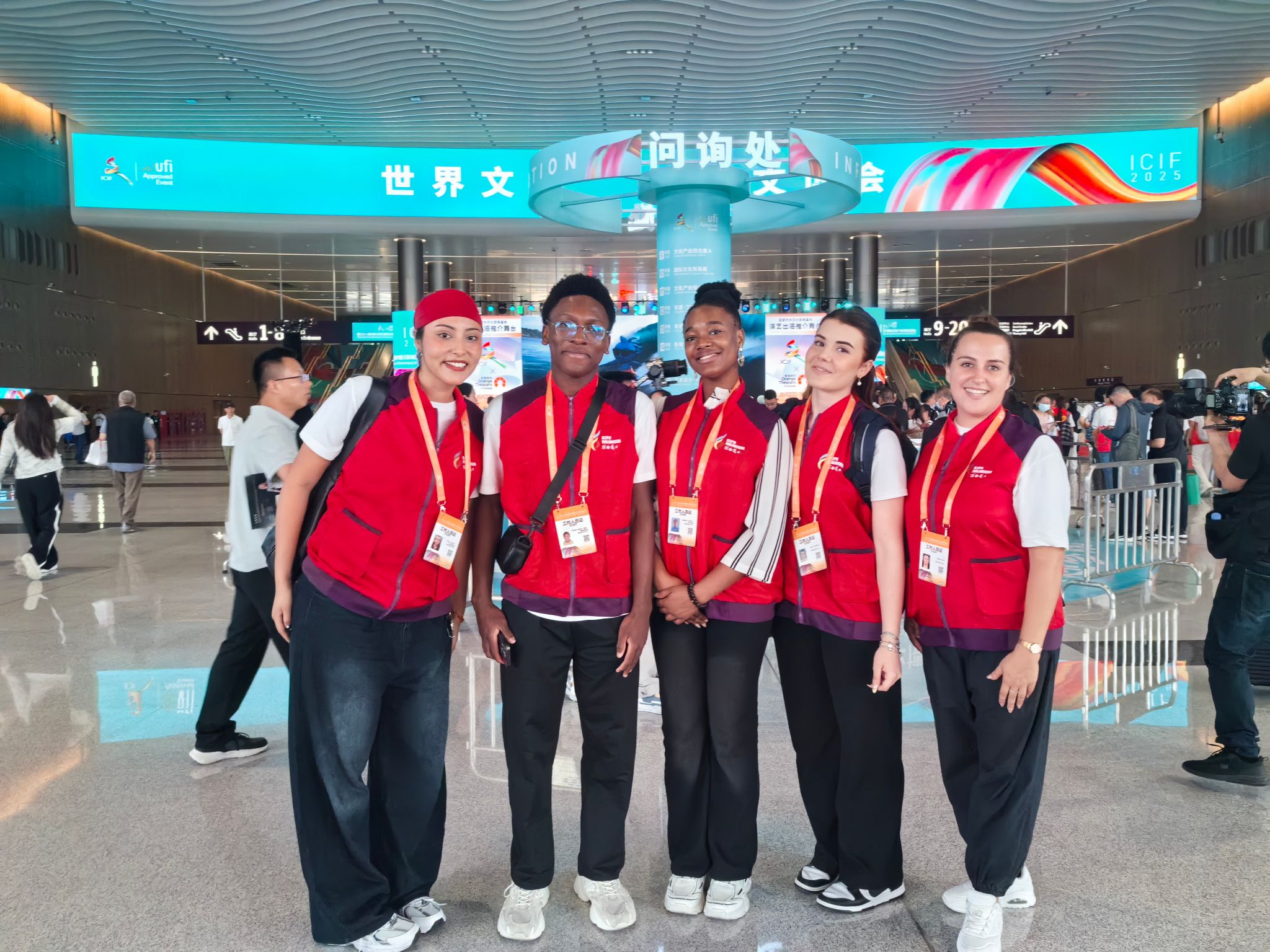 B3E3BC34A52E31496BC3E131DE4_6F3B8993_76130