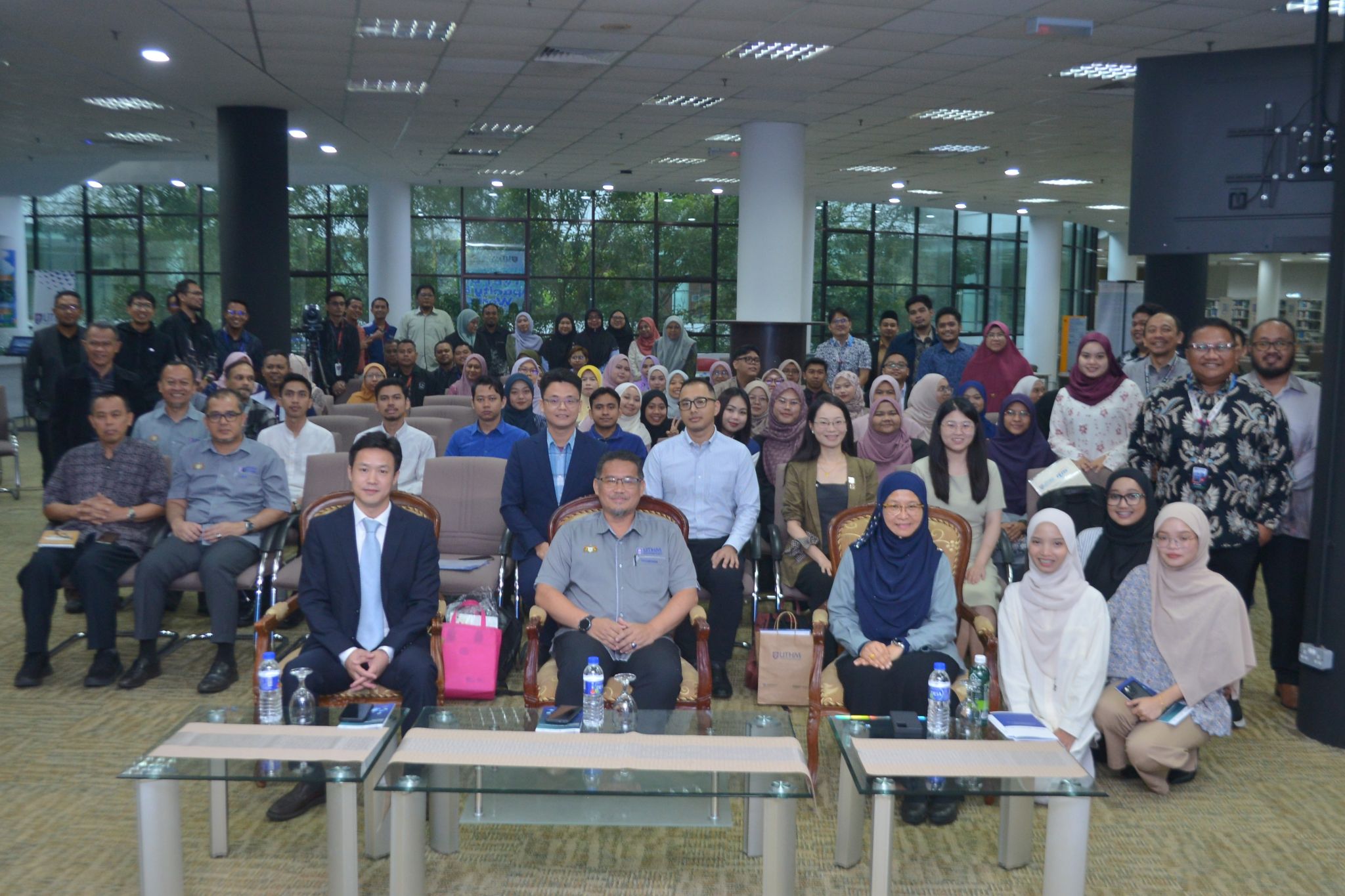 D62D0A34B53F99732F363FCB889_05E0A45A_58D2E