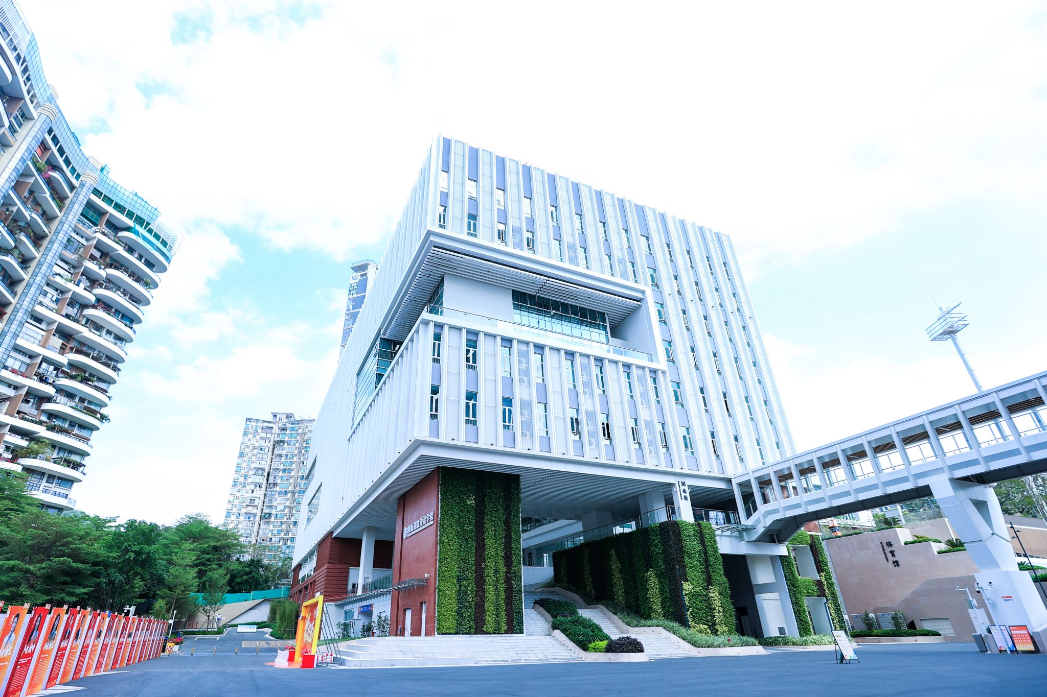 4691D2FCCA977A02597F5CFE450_818E0A71_71557