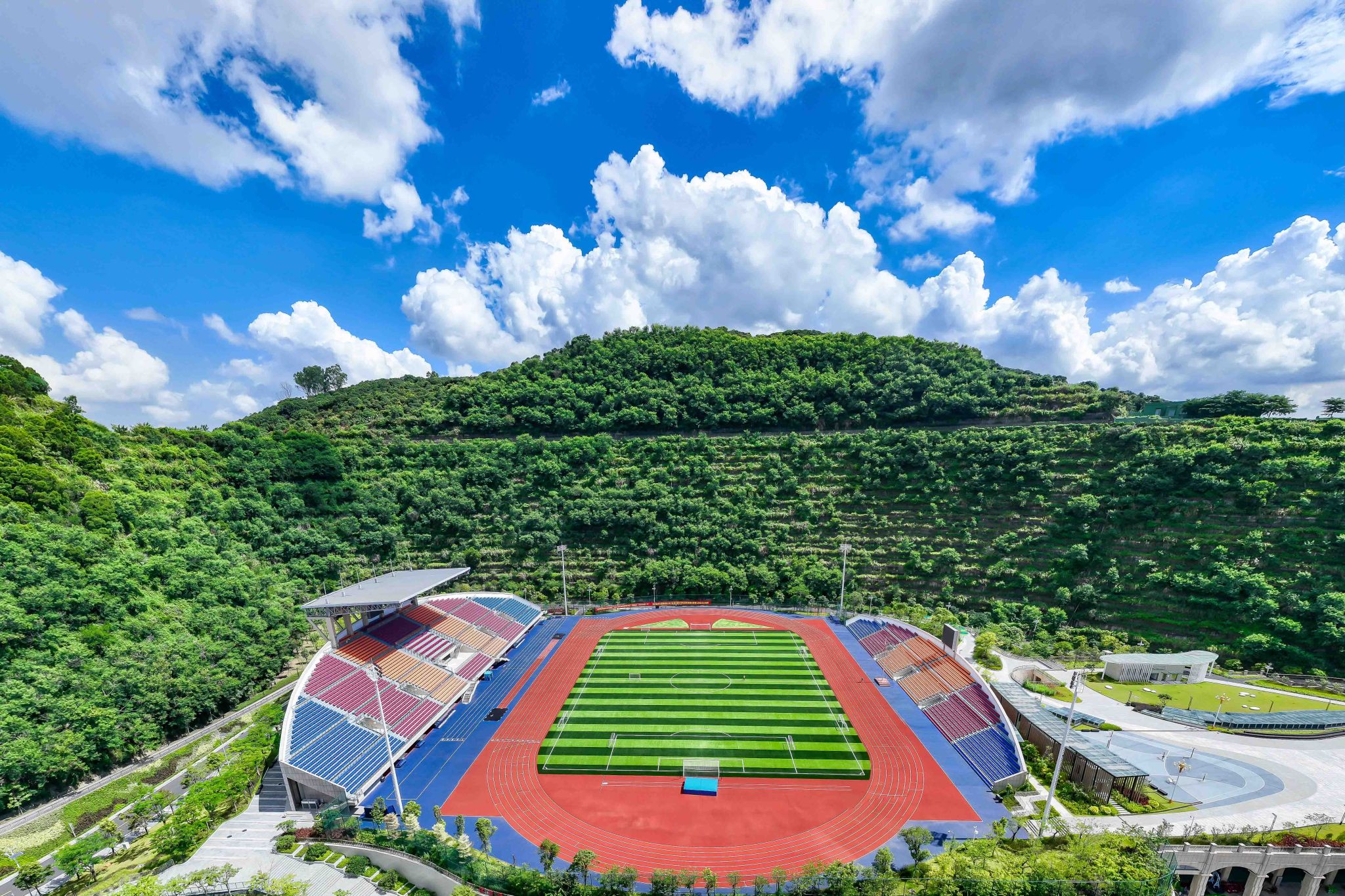 40E086471D946DCFD99688EEDD3_701801CE_B2B76