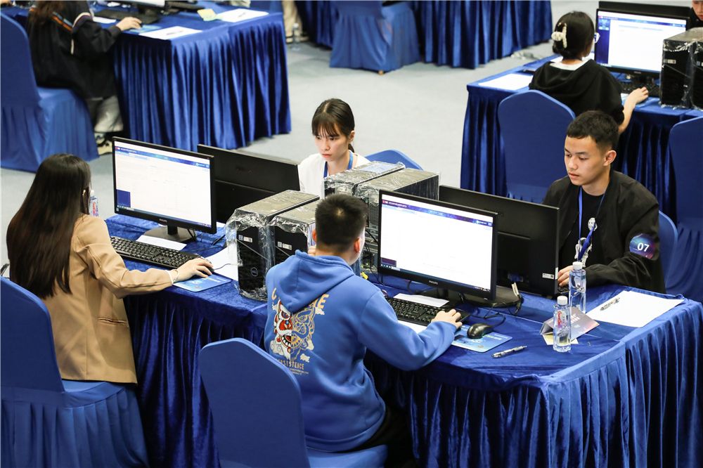 8F85176BA3BB8826508EE4B2B12_E7E9EA3B_1DAA9