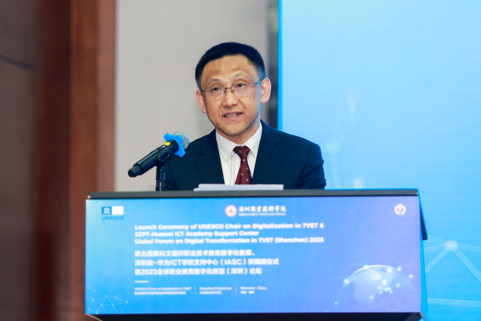 36A9FB4FC3A9D46E46E3D8A4BCB_F1922DEB_29965