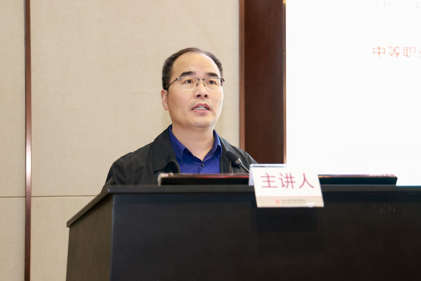 ����ǰ�����жȿ��Ŷ���ò���Զ�����